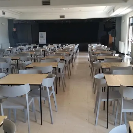 Banos De Ledesma דירה